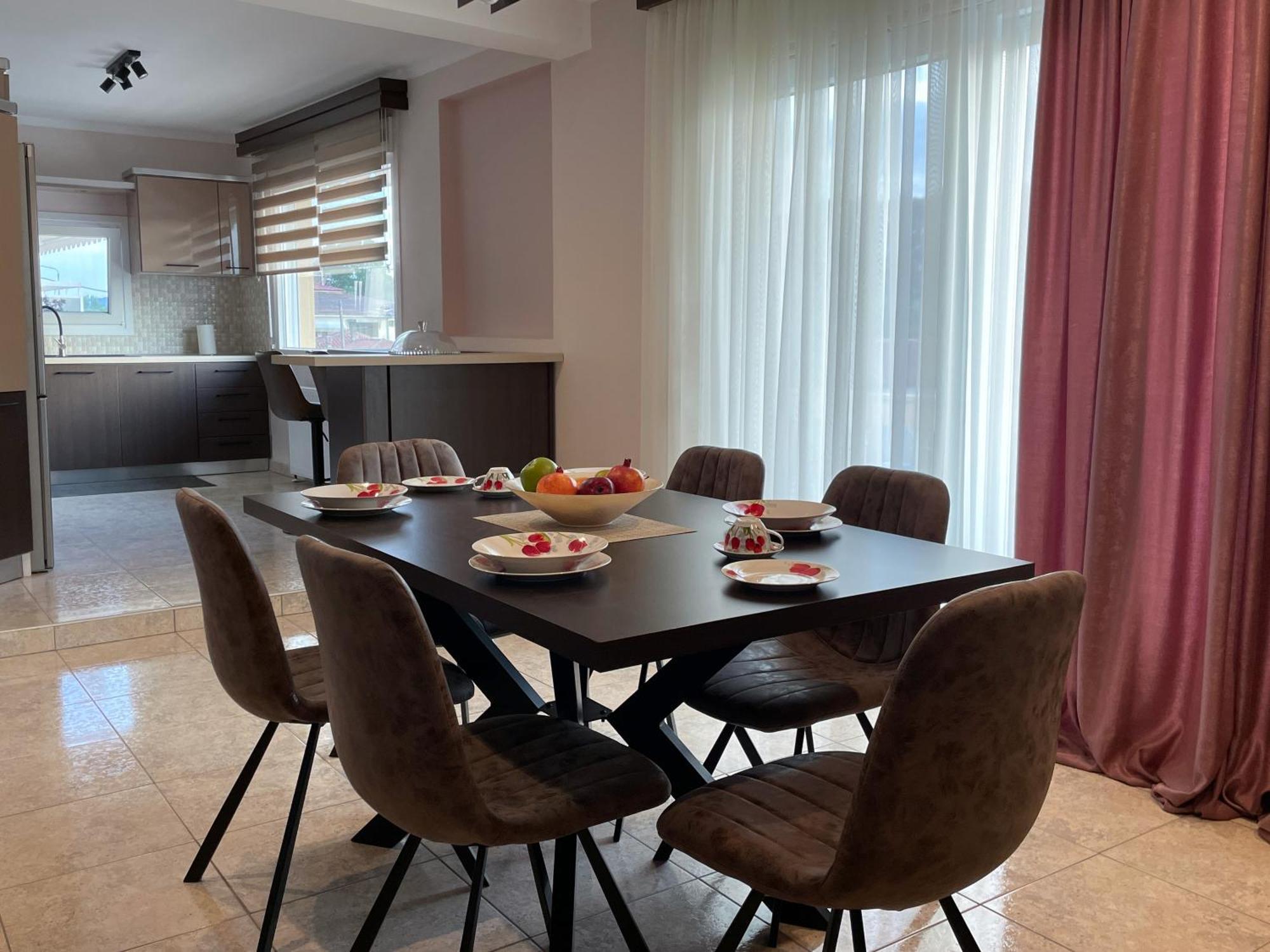 Aristides Guesthouse Krinidhes Экстерьер фото