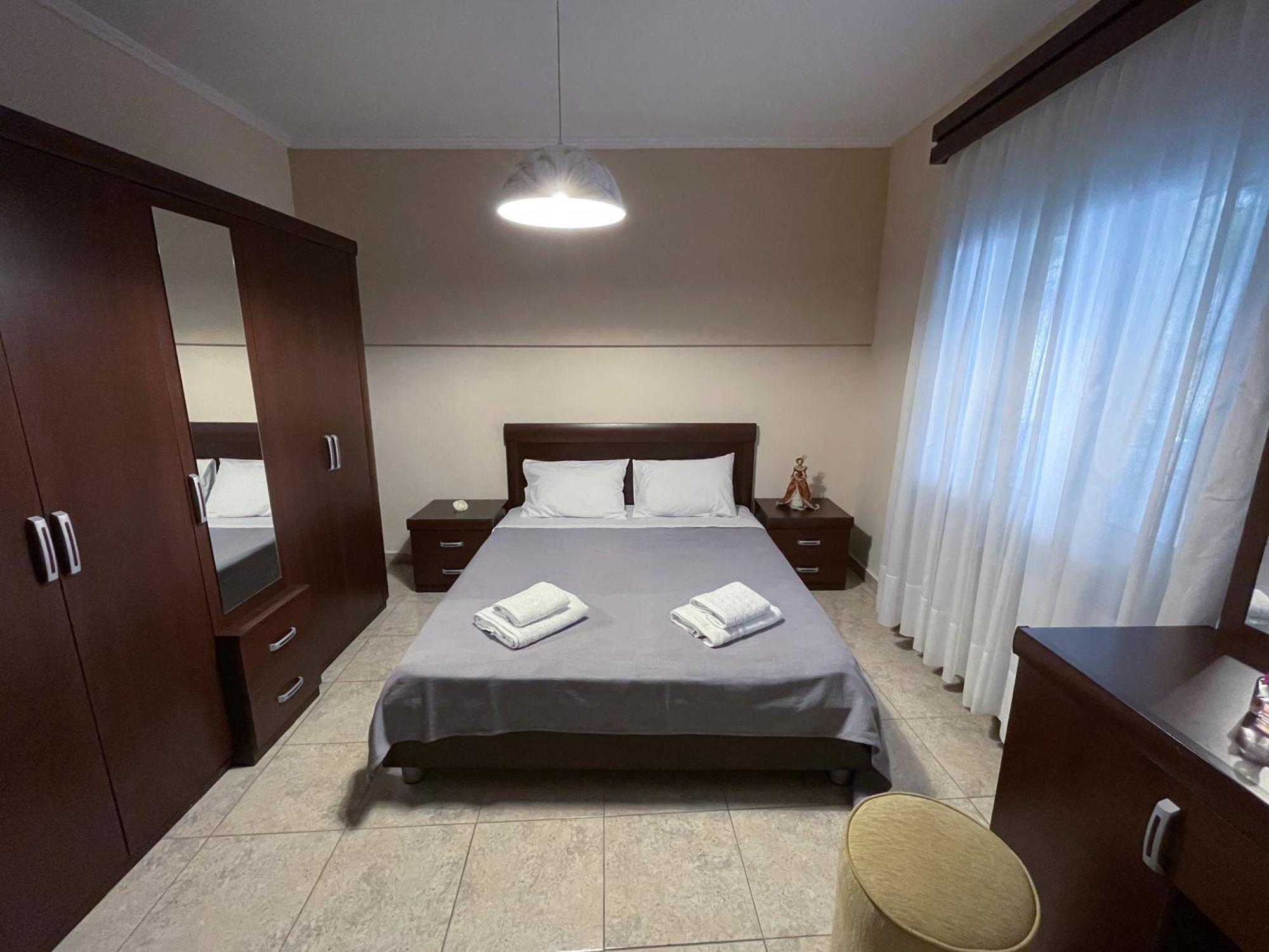 Aristides Guesthouse Krinidhes Экстерьер фото